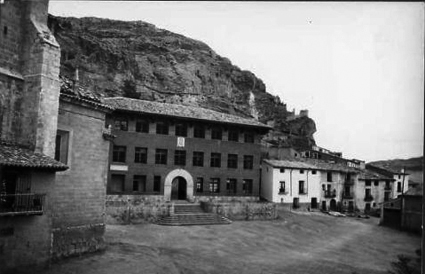 Grupo escolar de Daroca