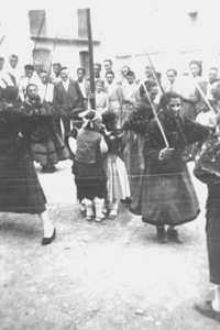 Dance de RetascÃ³n al final del curso escolar