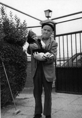 Abuelo y nieto en Torralbilla