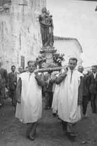 Peana de la Virgen del Rosario. Mainar