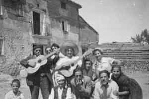 Amigos en una comida en la Huerba