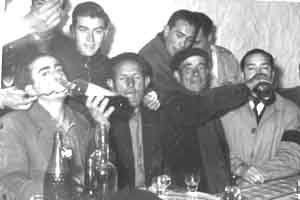 Amigos de juerga. AÃ±o 1957. Mainar.