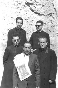 Prior de las cofradÃ­as con los curas de Nombrevilla