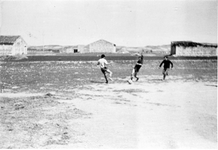 Jugando al fÃºtbol en la era. Calamocha