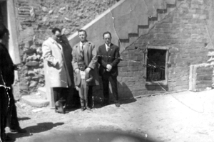 Grupo de vecinos de Romanos. 10 de abril de 1966.