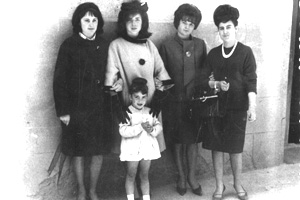 Grupo en una boda. AÃ±o 1962. Romanos.