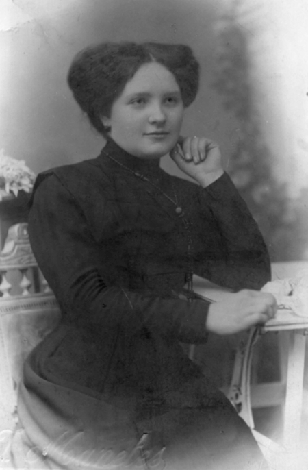 Retrato de Lidia. Cella.
