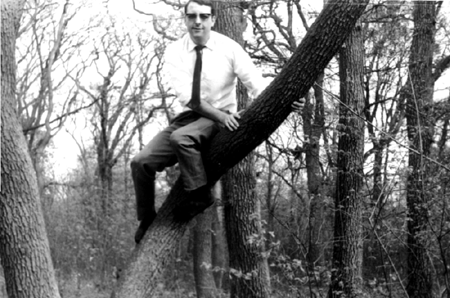 Retrato de Miguel HernÃ¡ndez. Cella.