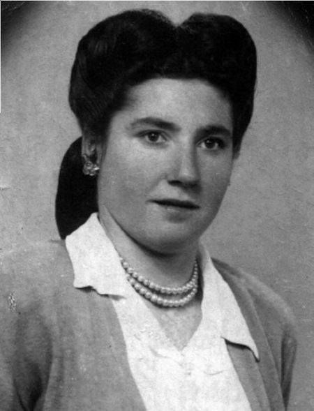 Pilar Lanzuela. Cella.