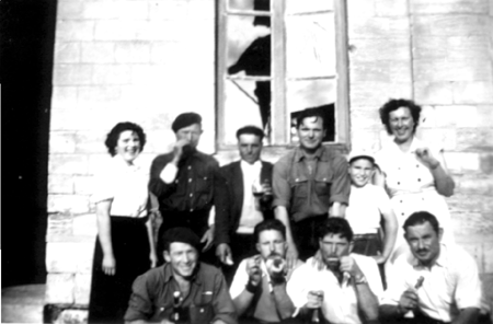 Trabajadores en Francia. AÃ±o 1958.