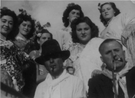 Las manolas en las fiestas de Cella. Cella