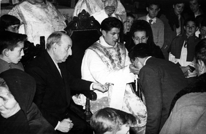 Ceremonia religiosa. BurbÃ¡guena.