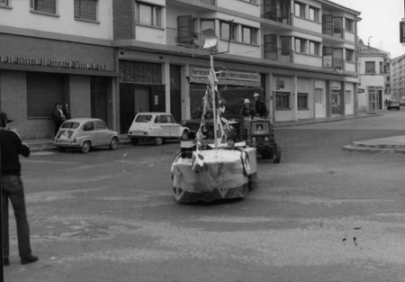 Carrozas. RomerÃ­a de Santa BÃ¡rbara. Calamocha.