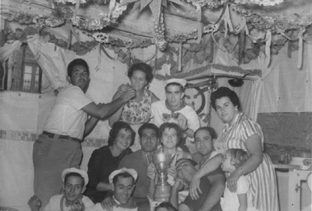 Grupo en la RomerÃ­a de Santa BÃ¡rbara. Calamocha.