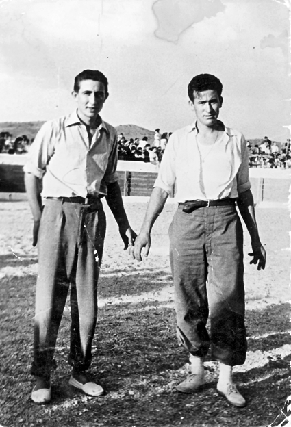 JoaquÃ­n e IsaÃ­as en la plaza de toros. Calamocha