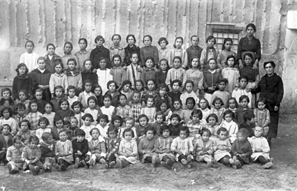 Grupo escolar. Caminreal