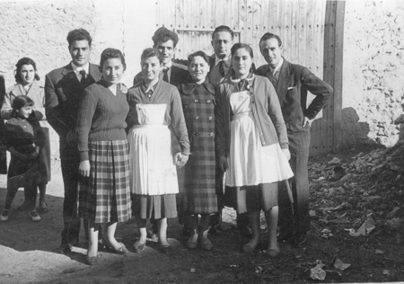 Pandilla de amigos. Fuentes Claras.