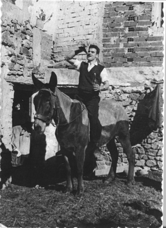 Retrato de un hombre sobre un caballo. Loscos.
