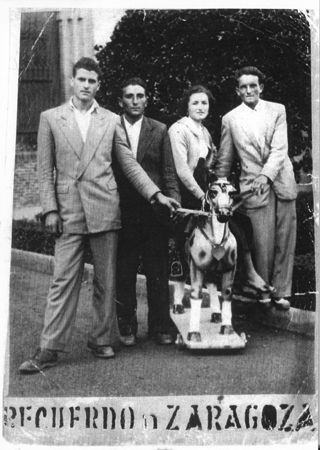 Vecinos de Loscos pasando un dÃ­a en Zaragoza.