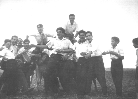 Grupo de jÃ³venes de Loscos.