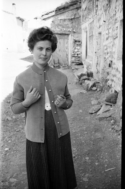 Retrato de mujer joven. Lechago