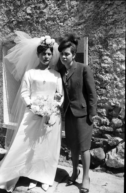 La novia y su amiga. Lechago