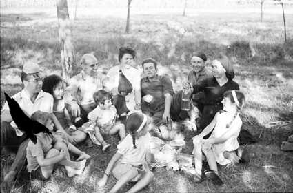 Una tarde de merienda. Lechago