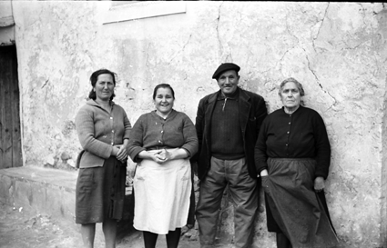 Grupo de vecinos. Lechago