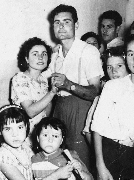 Retrato de pareja bailando en Cutanda.