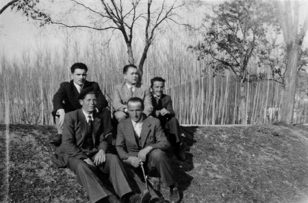Grupo de amigos en un dÃ­a de campo. Luco.