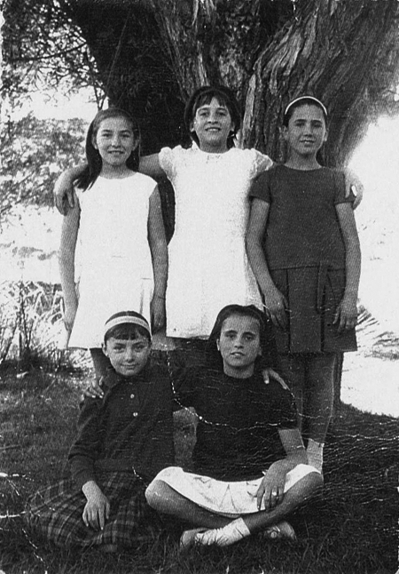 Grupo de niÃ±as. Luco de Jiloca.