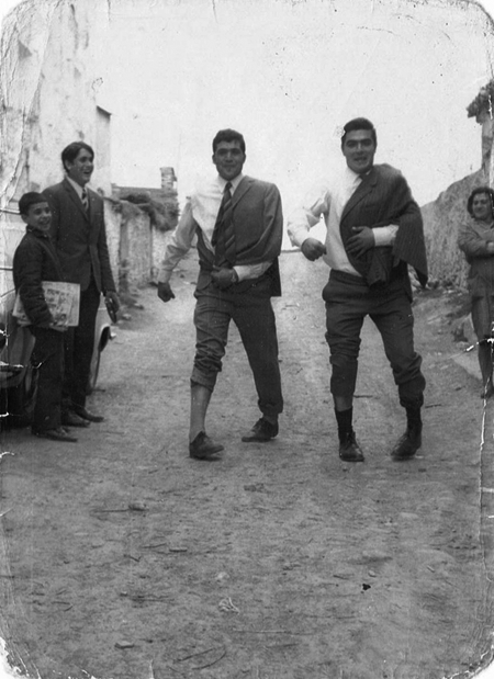 Por las calles de Luco.