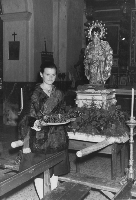 Maja en la Iglesia de Luco de Jiloca.