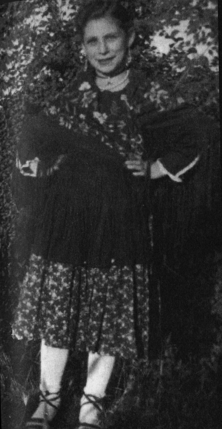 Elvira PeribÃ¡Ã±ez. Monreal del Campo.