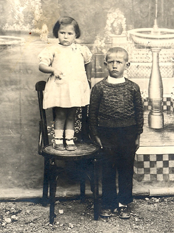 Carmen Yuste LÃ³pez (mi madre) y Domingo