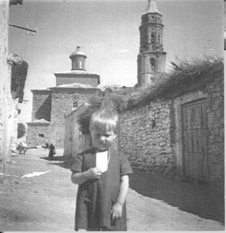 NiÃ±o en la Calle Verde de Loscos.AÃ±o 1963.