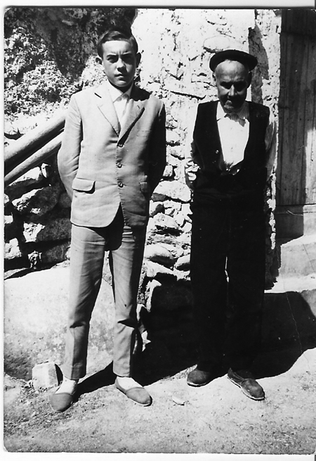 Abuelo y nieto. Piedrahita