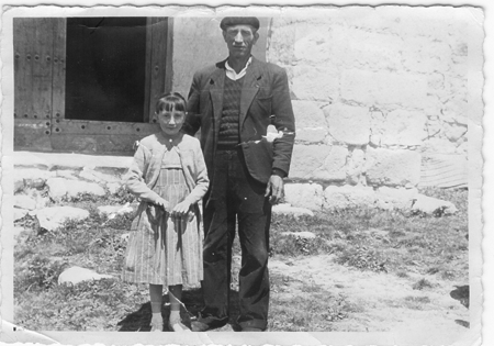 Hombre con niÃ±a. Piedrahita