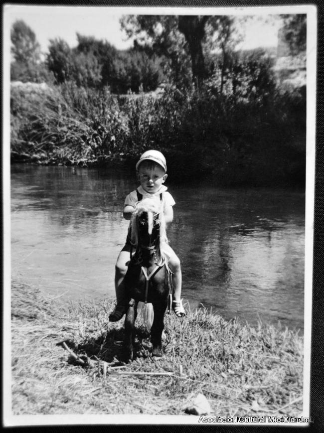 Carmen BartolomÃ© de niÃ±a