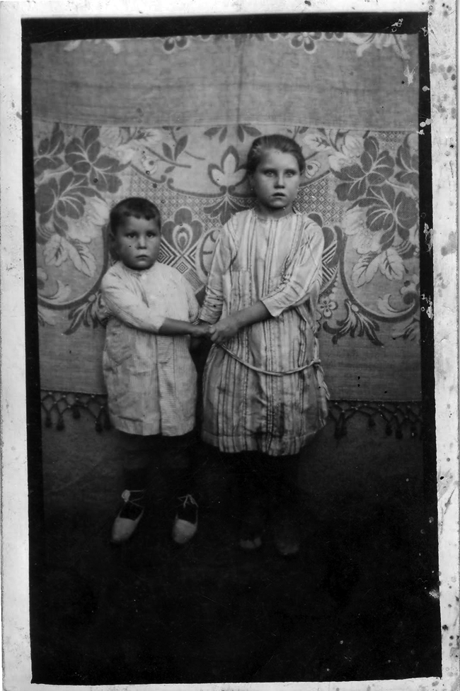 Retrato infantil niÃ±o y niÃ±a