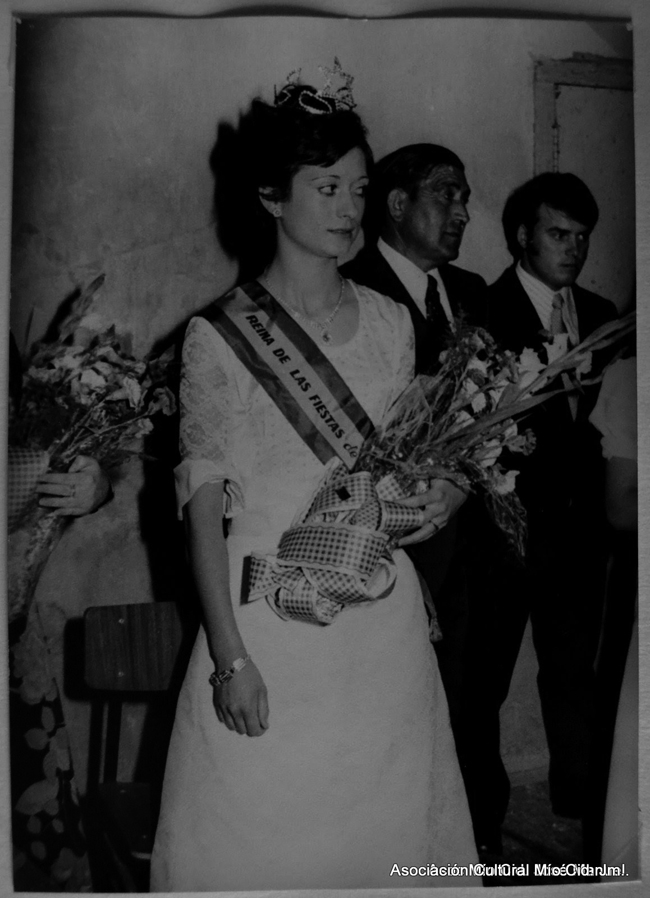 Reina de las fiestas del Poyo del Cid