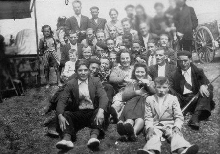 Grupo de romerÃ­a. Pozuel