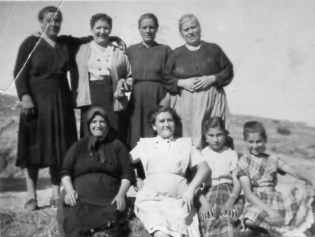 Mujeres y niÃ±as. Pozuel