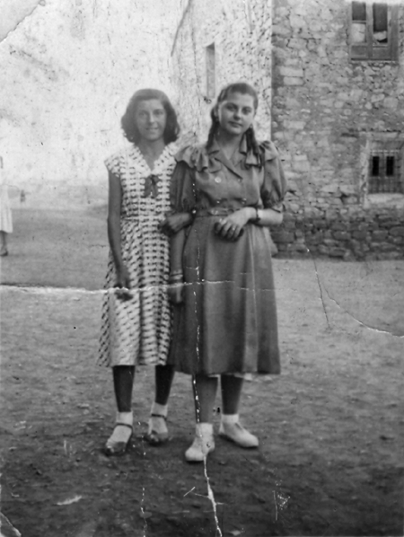 Retrato de dos vecinas de Ojos Negros.