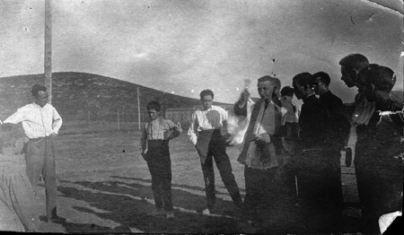 Grupo de vecinos de Ojos Negros.