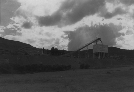 Vista de las minas de Ojos Negros.