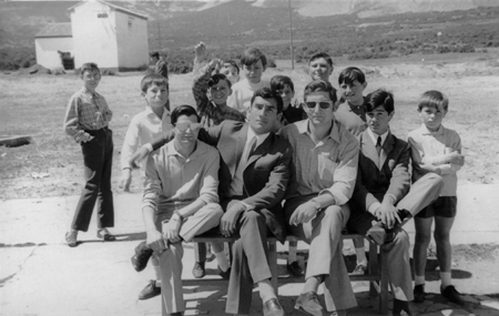 Retrato de un grupo de amigos de Ojos Negros.