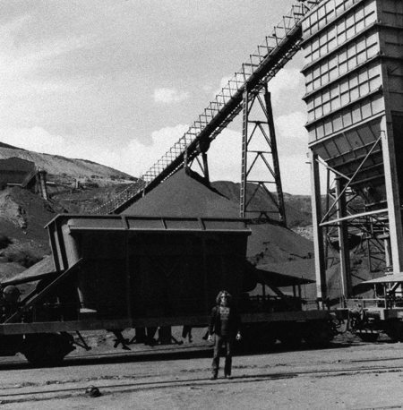 Las tolvas y el cargadero. Ojos Negros.