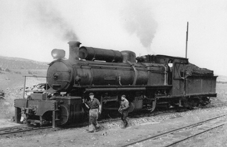 Preparando la salida de la locomotora. Ojos Negros.