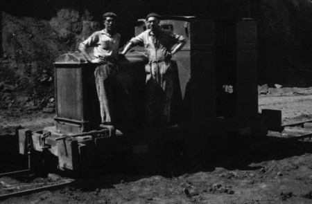 Locomotora Diema. Ojos Negros.